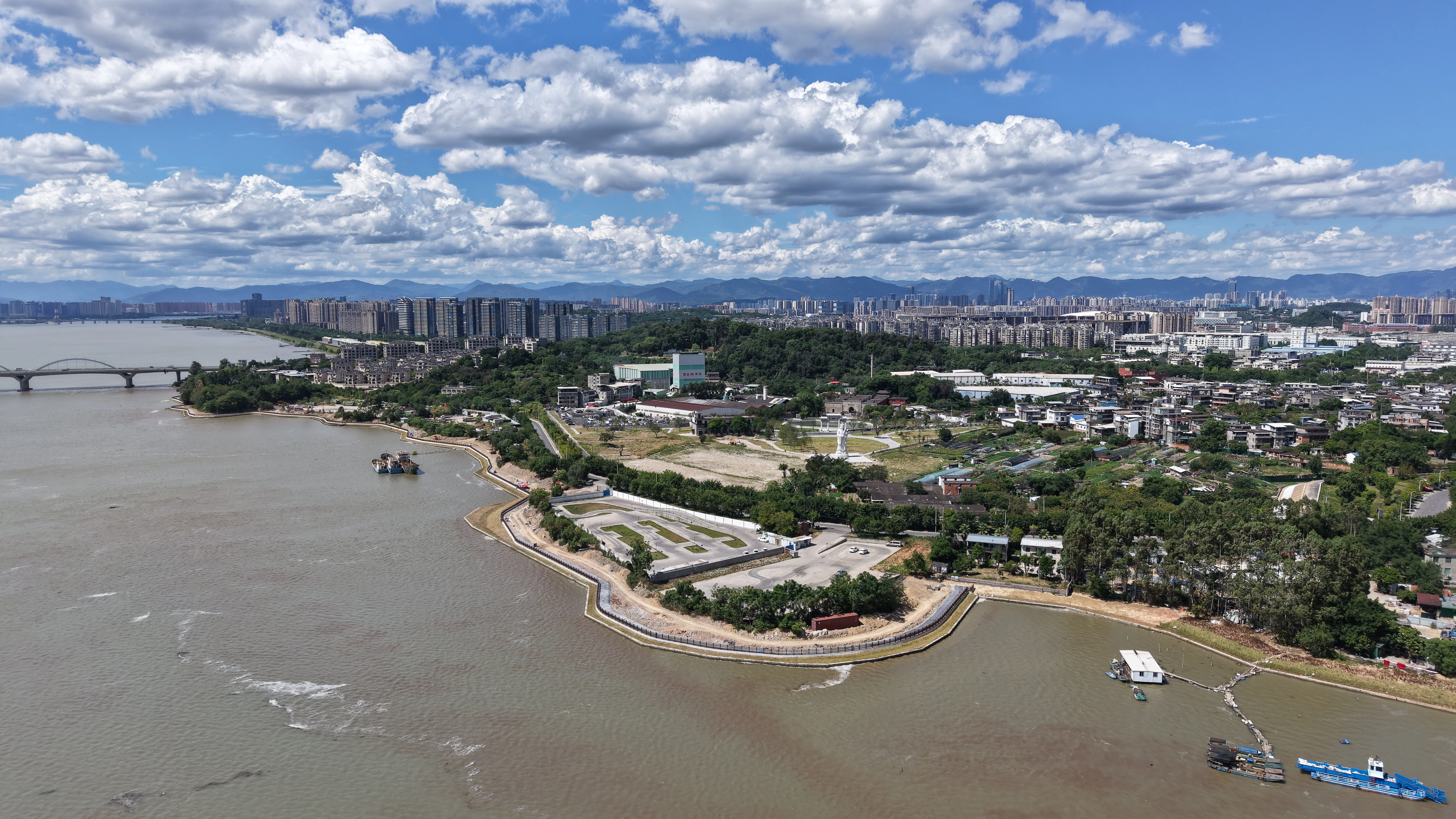 华川驾训 · 明顺驾校一比一模拟场（盖山校区）训练场实景1